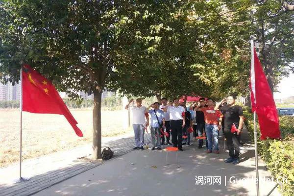 田间地头、送教上门、老干部宣讲”,这些单位主题教育丰富多彩